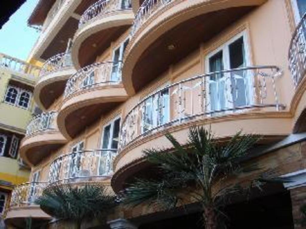 P.72 Hotel Pattaya Exterior foto